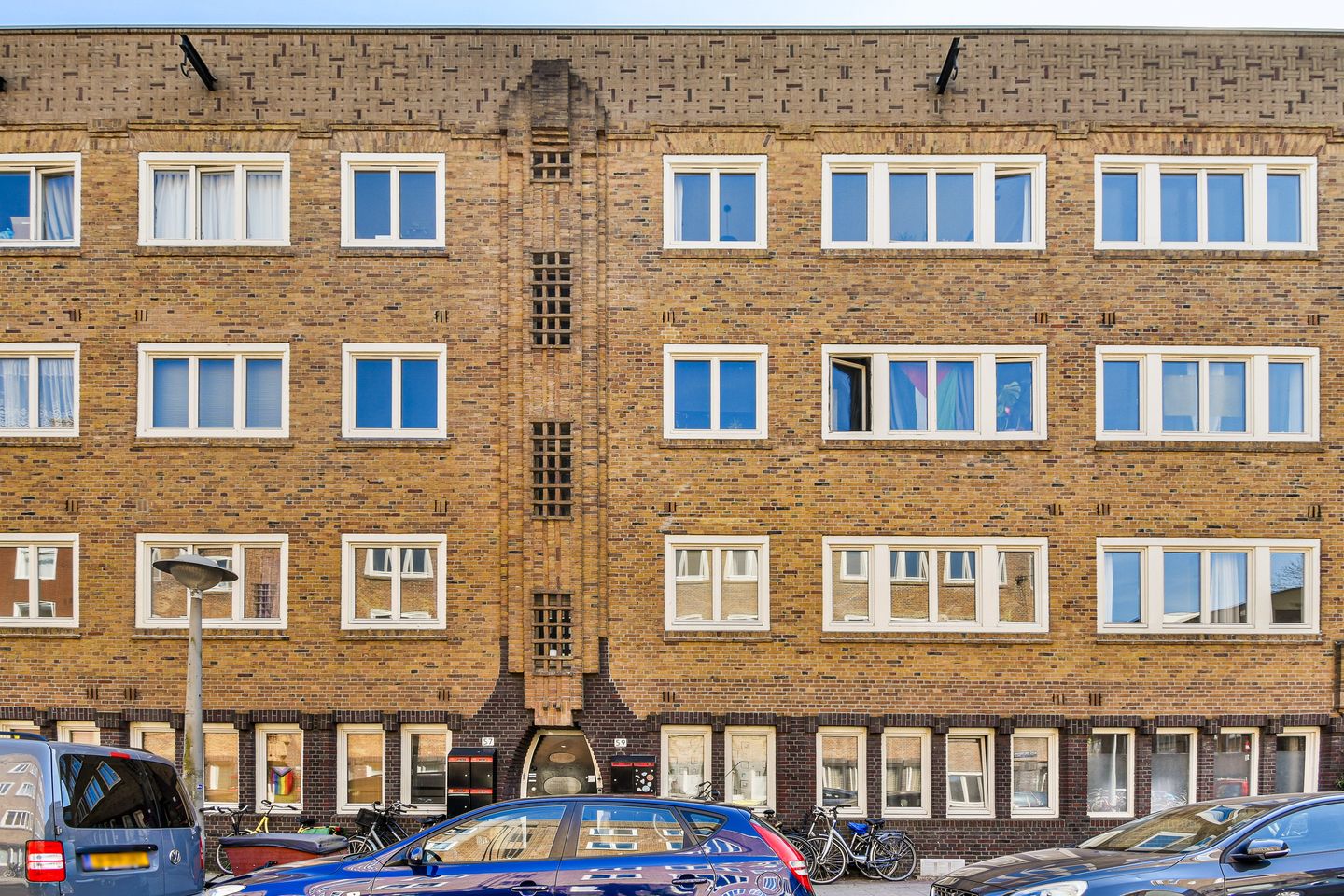 Photo 14 of Bloys van Treslongstraat 59-3