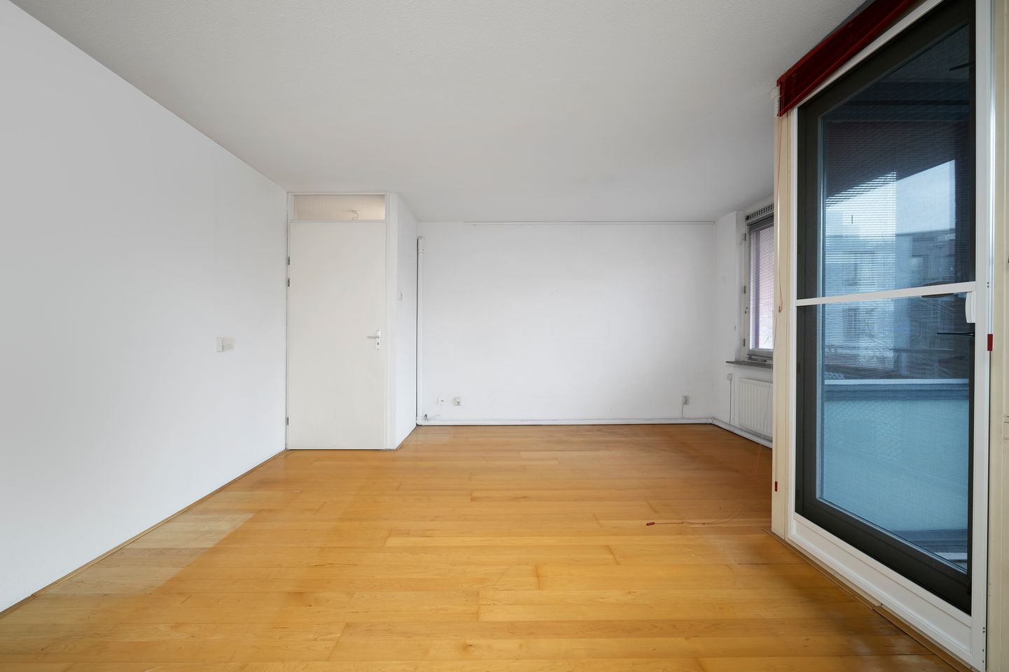 Photo 19 of Valkenburgerstraat 211