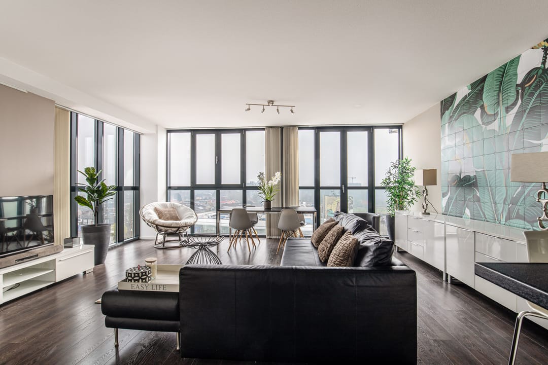 Foto 1 van Raadhuisplein 112