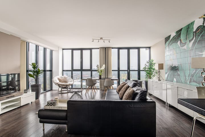 Photo 1 of Raadhuisplein 112