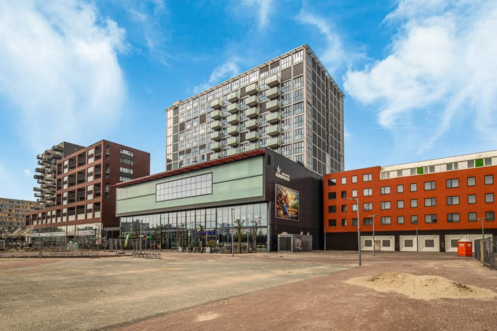 Foto 2 van Raadhuisplein 112