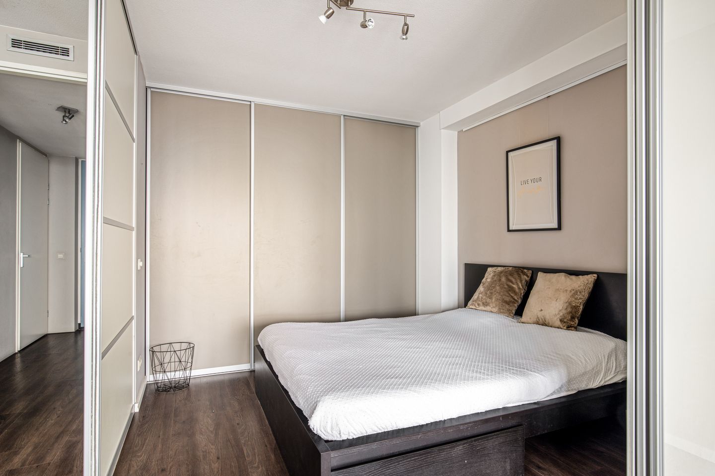 Foto 14 van Raadhuisplein 112