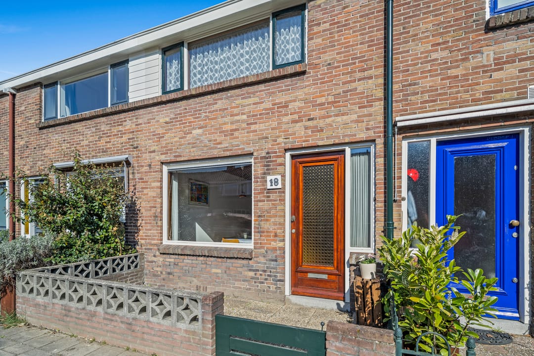 Photo 2 of St.-Winfridusstraat 18