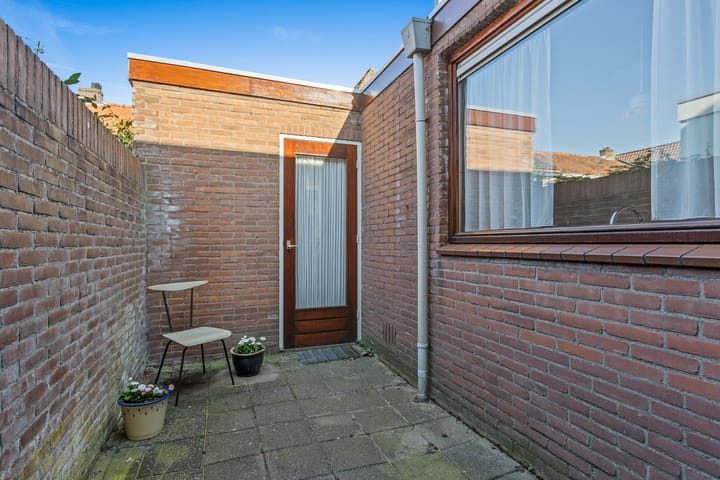 Foto 13 van St.-Winfridusstraat 18