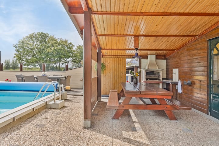 Foto 33 van Buiteneinde 37