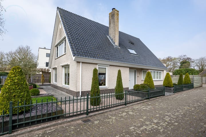 Foto 6 van Molenlaan 9