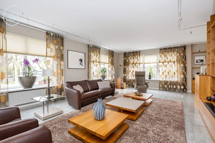 Foto 17 van Molenlaan 9