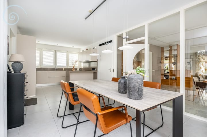 Foto 21 van Molenlaan 9