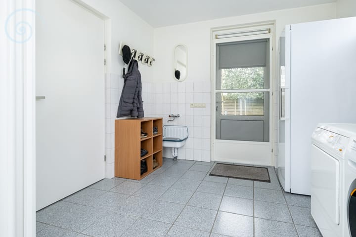 Foto 24 van Molenlaan 9