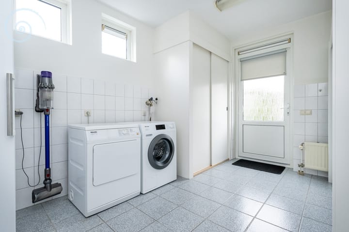 Foto 25 van Molenlaan 9