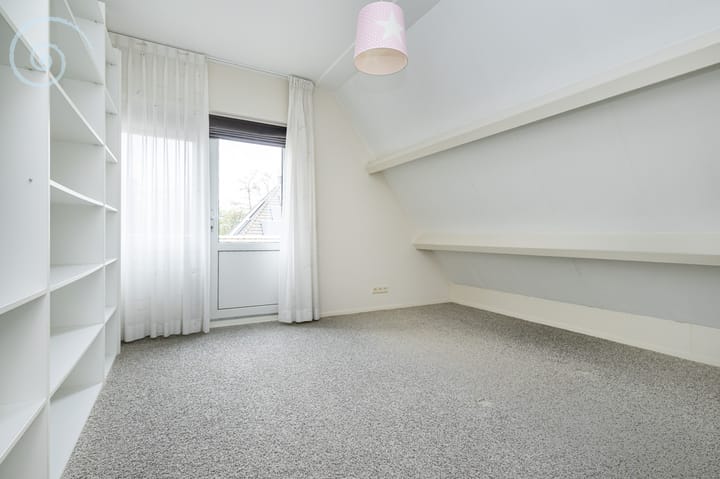 Foto 33 van Molenlaan 9