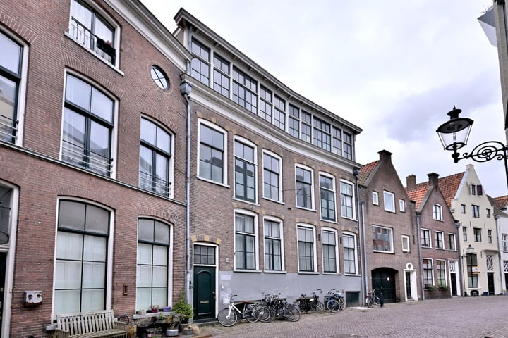 Polstraat 48