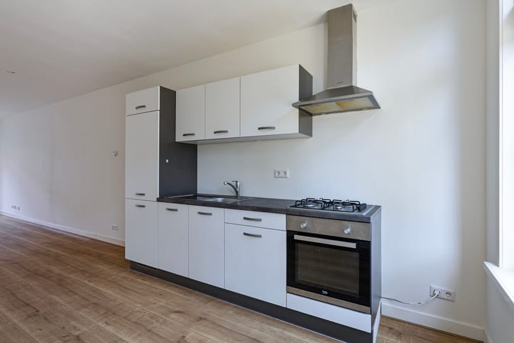 Foto 9 van Lijnbaanstraat 29