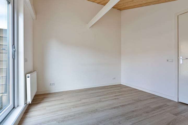 Foto 14 van Lijnbaanstraat 29