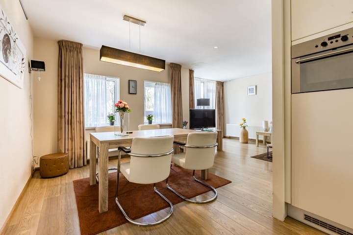 Foto 22 van Van Gilslaan 1-A