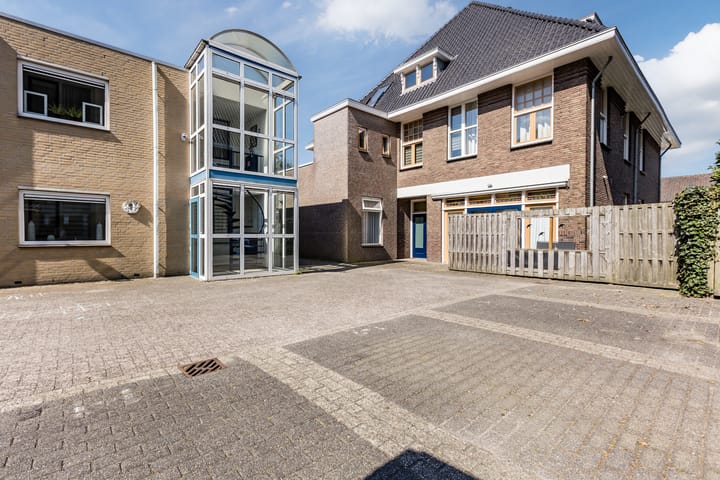 Foto 35 van Van Gilslaan 1-A