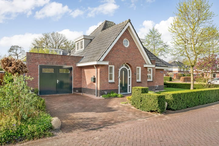 Foto 1 van Braamlaan 1