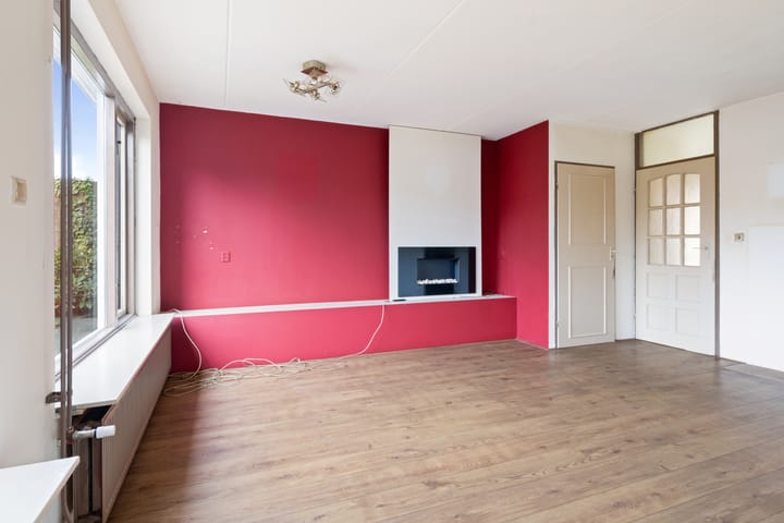 Photo 3 of Bourgognekruisstraat 18