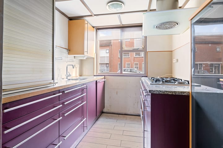 Photo 4 of Bourgognekruisstraat 18