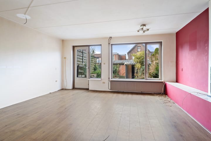 Photo 9 of Bourgognekruisstraat 18