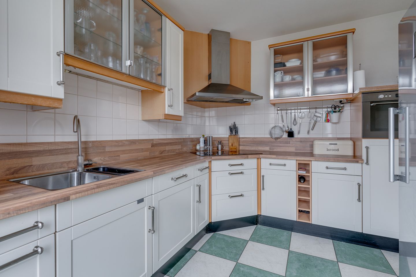 Photo 10 of Mauritsstraat 25