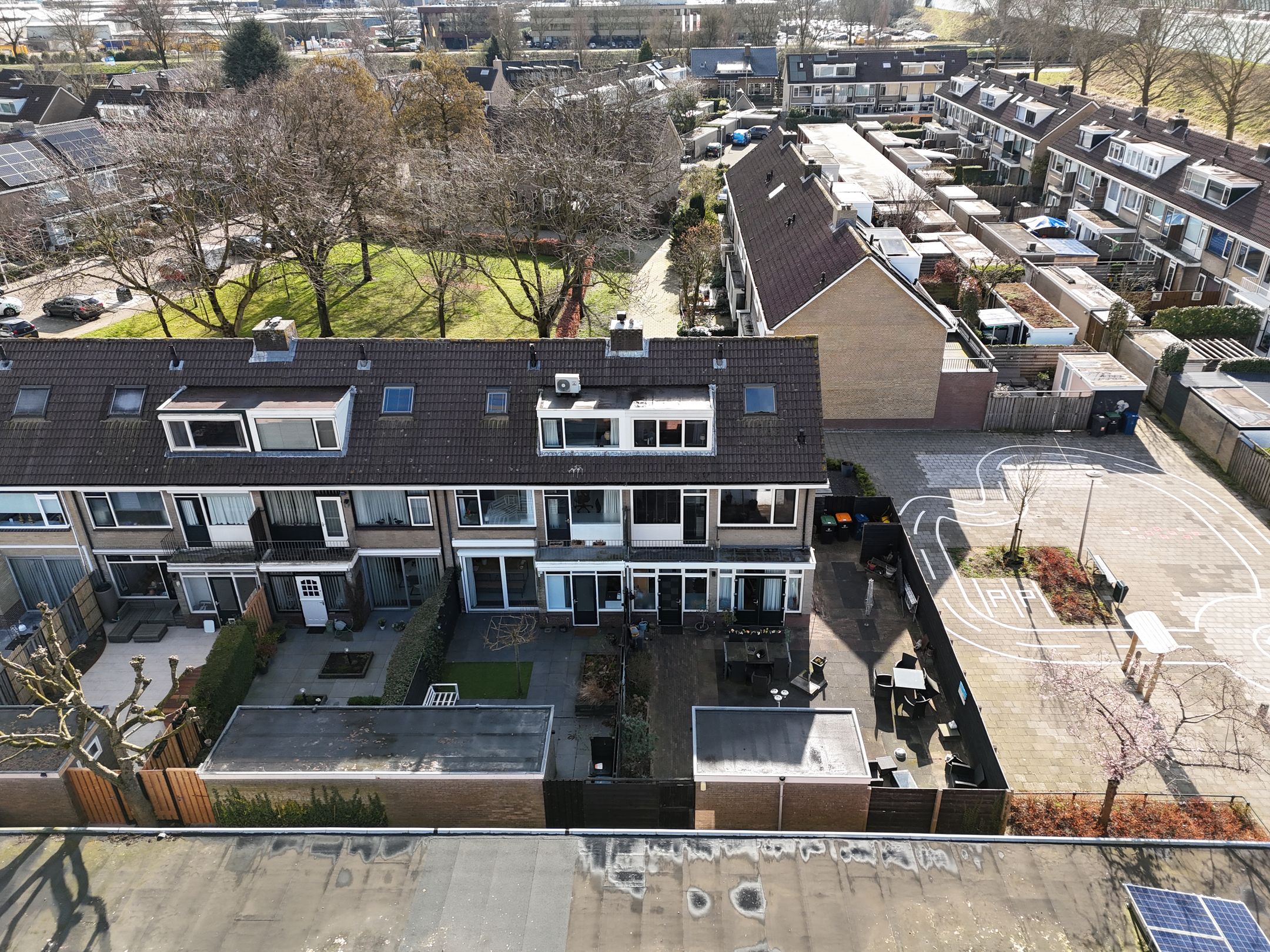 Photo 42 of Mauritsstraat 25