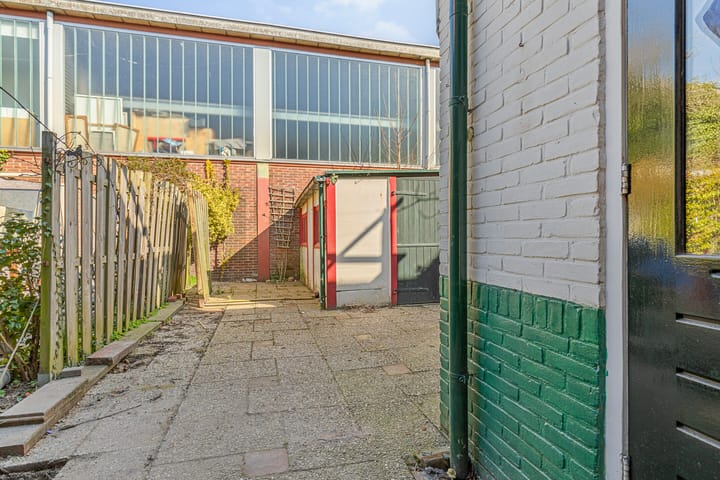 Foto 9 van Van Galenstraat 10