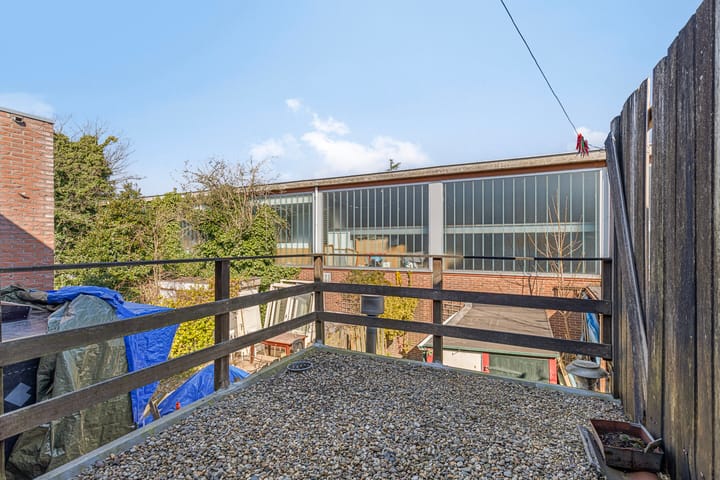 Foto 22 van Van Galenstraat 10