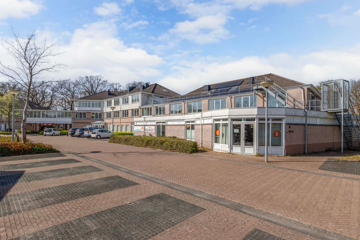 Photo 34 of Lesturgeonplein 12