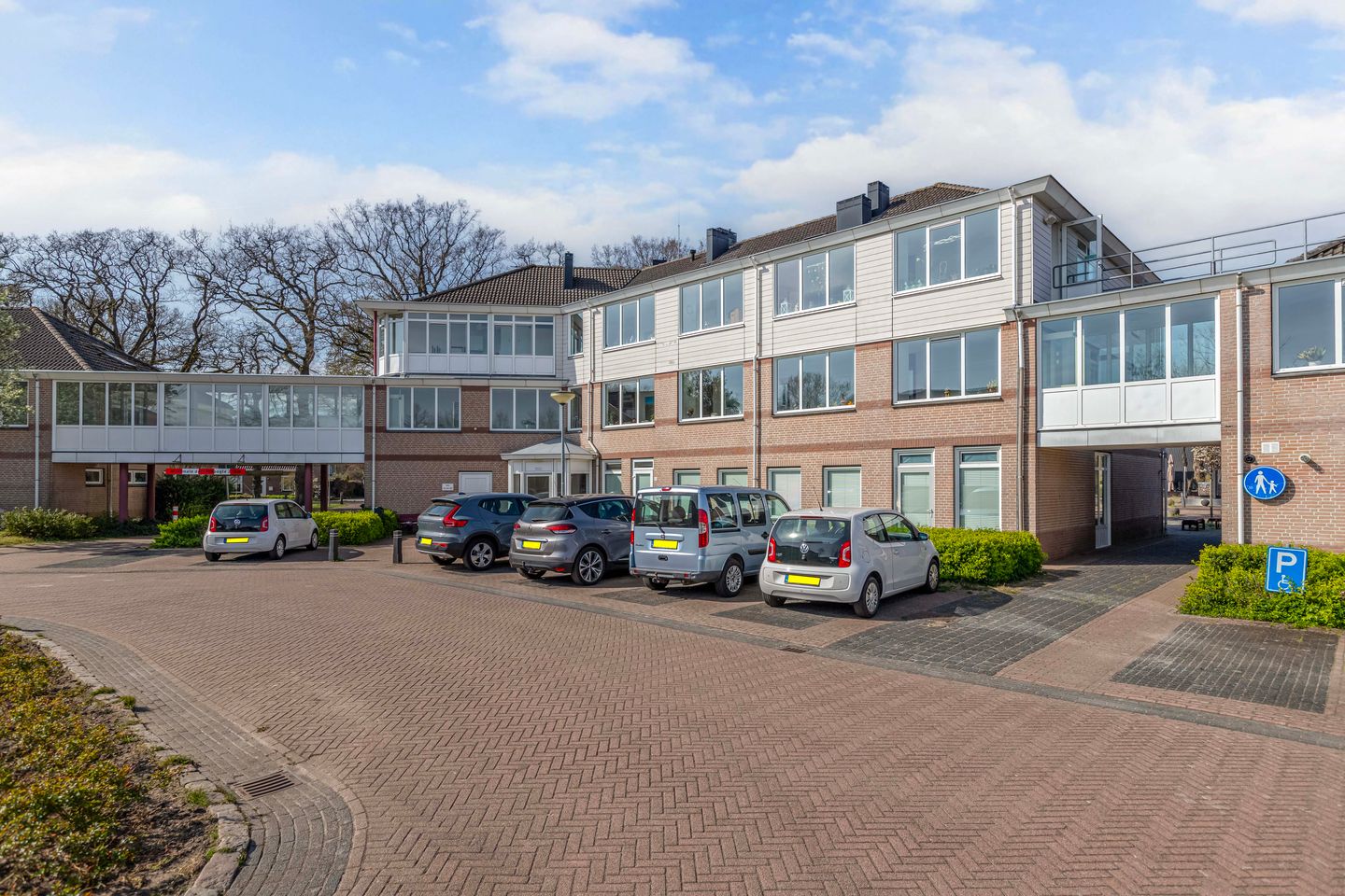 Photo 35 of Lesturgeonplein 12