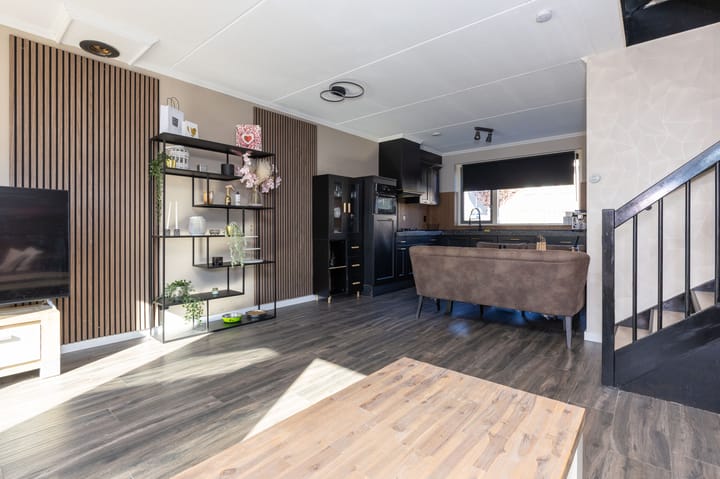 Foto 2 van Regenboog 4