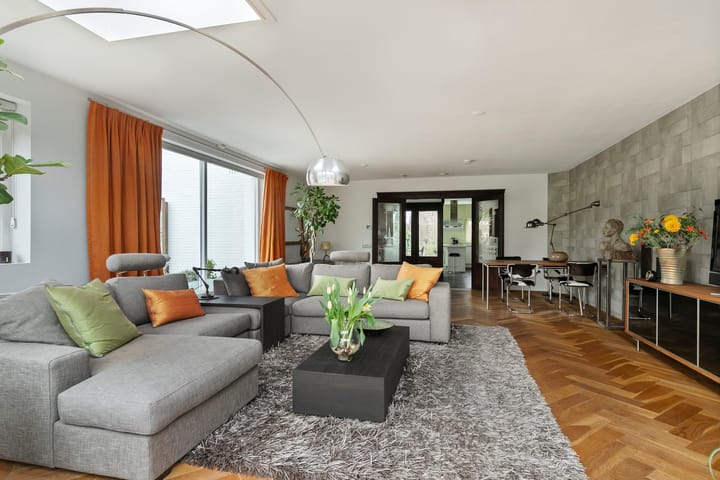 Foto 12 van Santorinihof 12