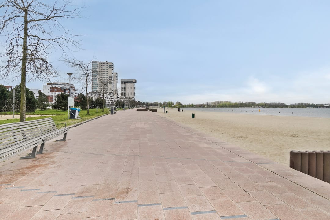 Foto 38 van Santorinihof 12