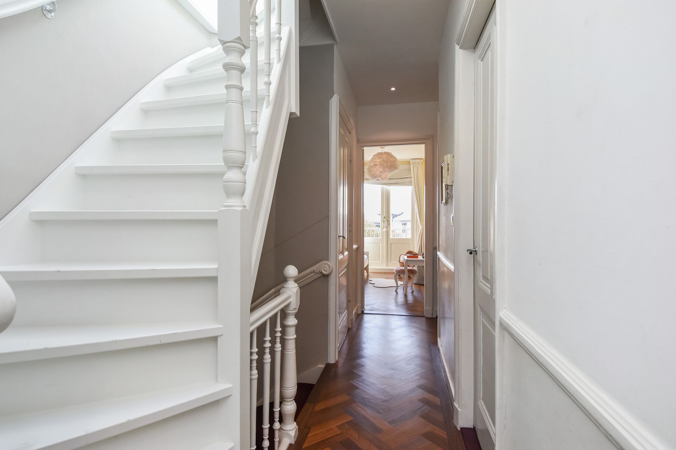 Foto 45 van Gerard Reijnststraat 68