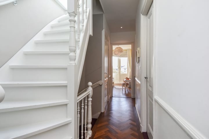 Foto 45 van Gerard Reijnststraat 68