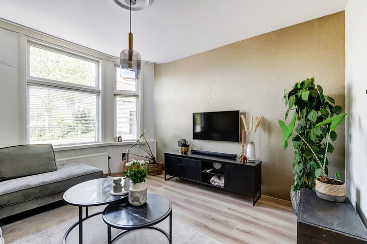 Foto 12 van Naaldwijkseweg 112