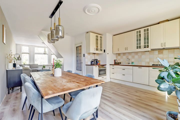 Foto 13 van Naaldwijkseweg 112