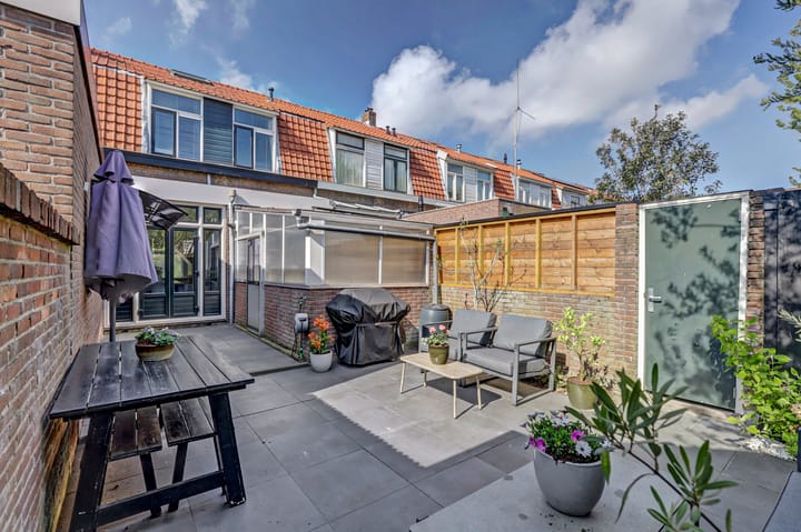 Foto 26 van Naaldwijkseweg 112