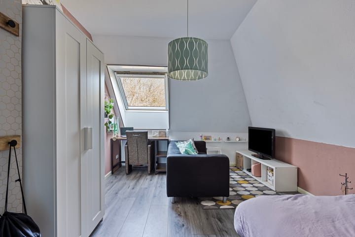 Foto 42 van Rolderstraat 4