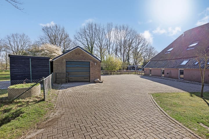 Foto 45 van Rolderstraat 4