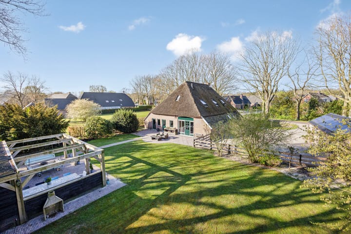 Foto 50 van Rolderstraat 4