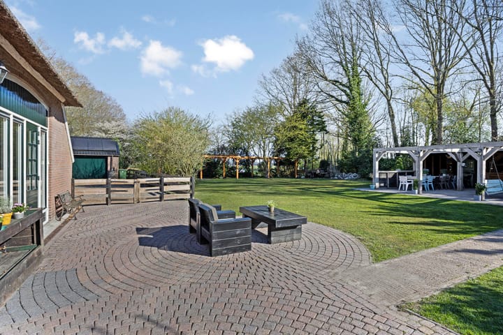 Foto 54 van Rolderstraat 4