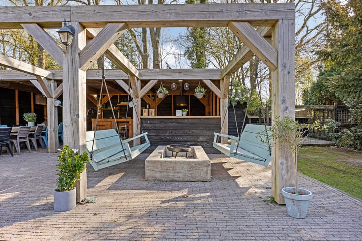 Foto 56 van Rolderstraat 4