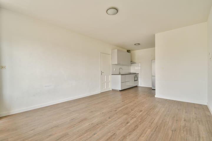 Foto 5 van Victor van Vrieslandstraat 25