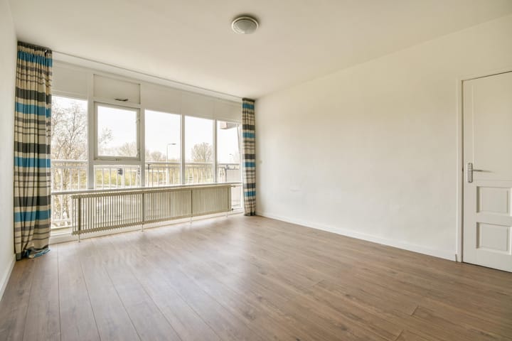 Foto 4 van Victor van Vrieslandstraat 25