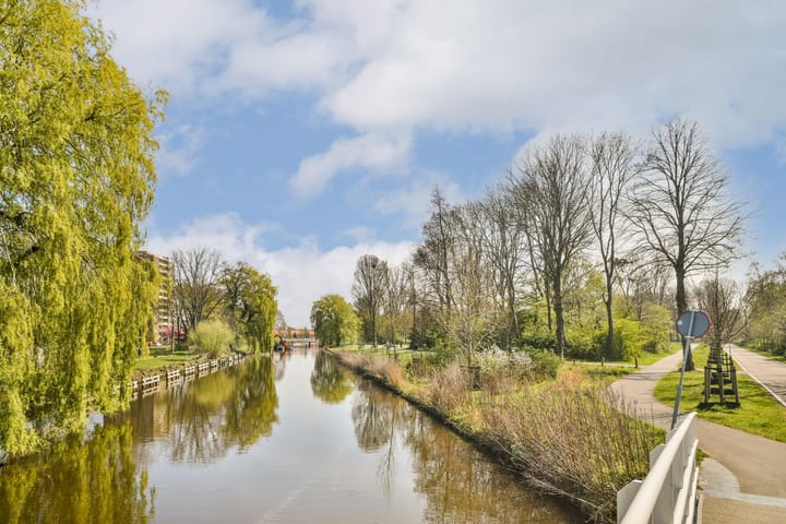 Foto 19 van Victor van Vrieslandstraat 25