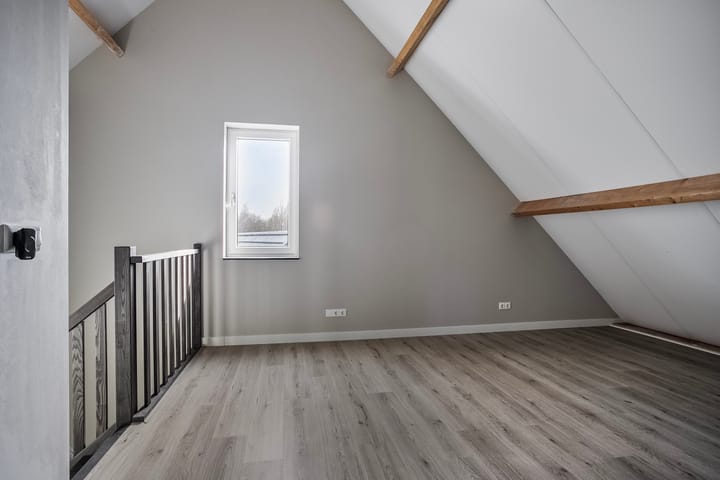 Foto 38 van Smitsstraat 32