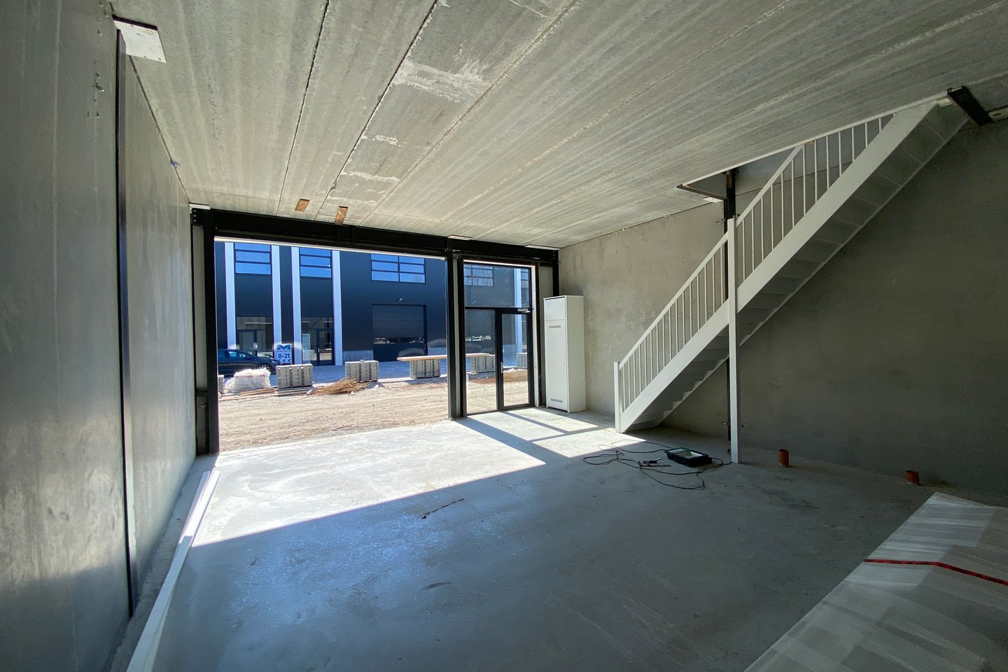 View photo 3 of Chroomstraat 8