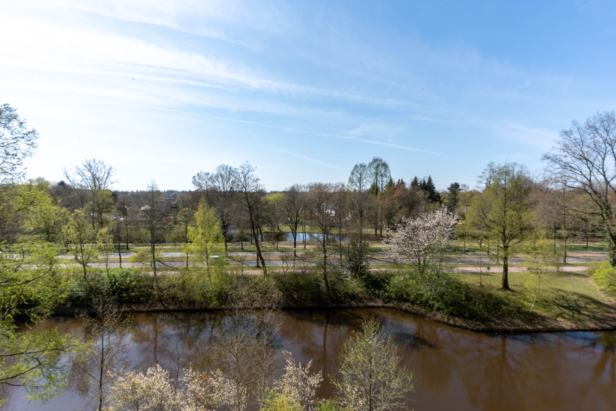 Foto 15 van Veenbesstraat 640