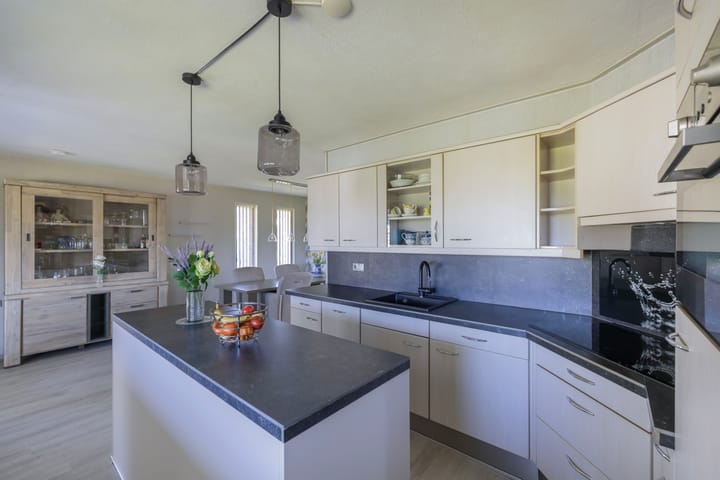 Foto 21 van Plantsoendwarsstraat 37